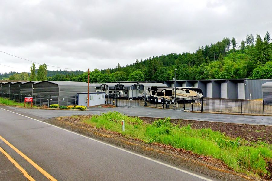 I 5 Rv & Mini Storagev8